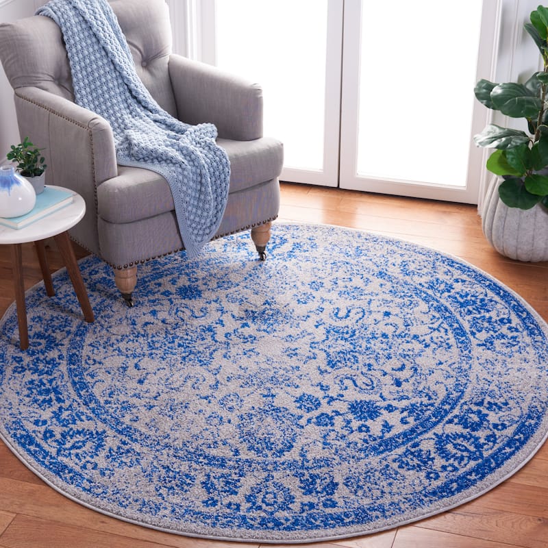 SAFAVIEH Adirondack Riin Rustic Shabby Chic Distressed Rug. - 6' Round - Grey/Blue