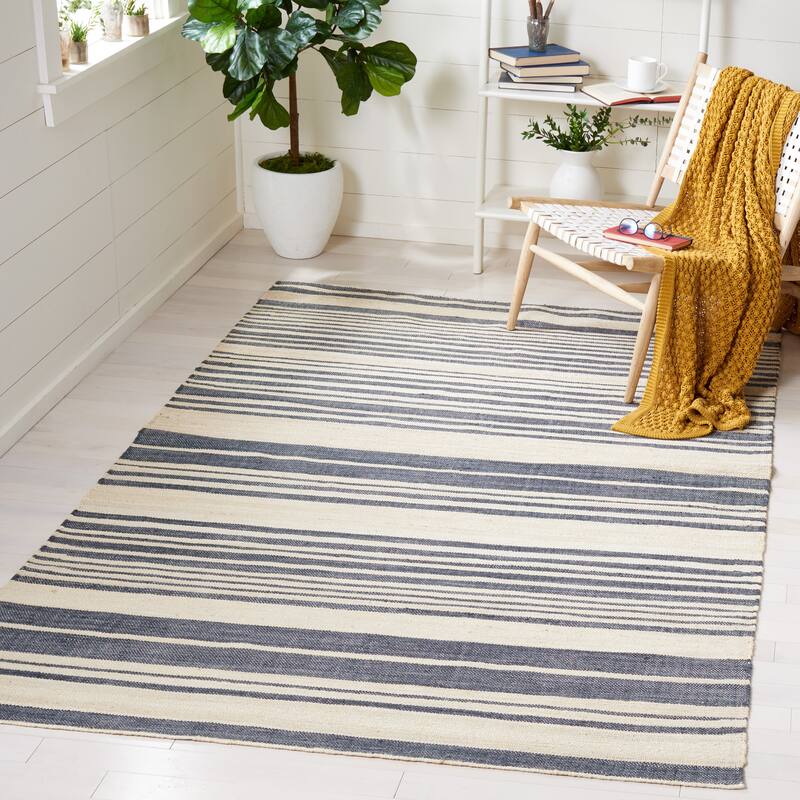 SAFAVIEH Handmade Kilim Gulriz Stripe Jute & Wool Rug - 9' x 12' - Ivory/Charcoal