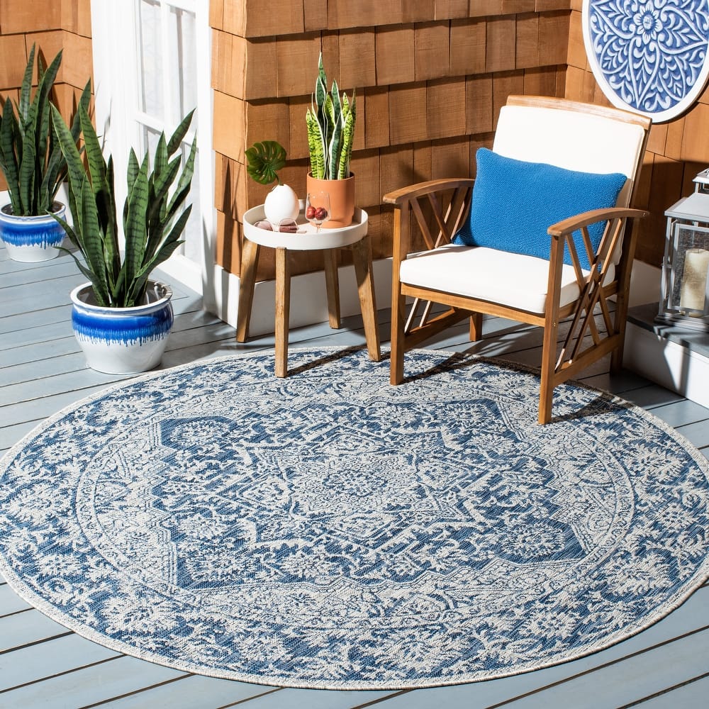 SAFAVIEH Courtyard Guylaine Indoor/ Outdoor Waterproof Patio Backyard Rug