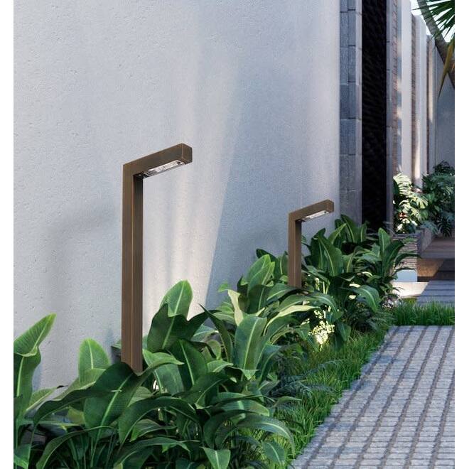 Elegant Lighting P807 Single Aera 12V Side Mount Path Light
