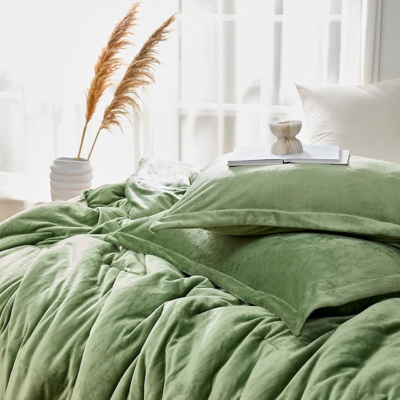 Love Thick® - Velvety Coma Inducer Oversized Comforter Set - Mountain Moss