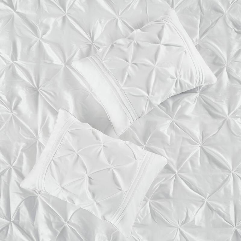 GDF Studio - Laurel 7-Piece Tufted Comforter Set with Decorative Pillows