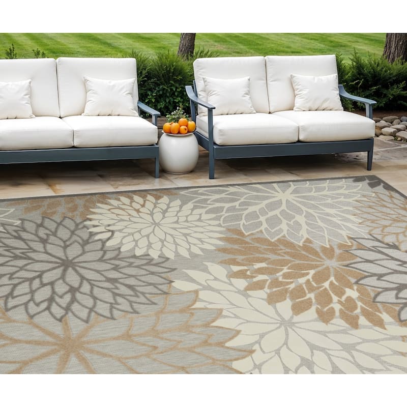HomeRoots Contemporary Rectangle Outdoor Rug - 12' X 15' - Grey/Ivory - 12' X 15'