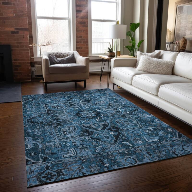 Beto Oriental Weather Resistant Refined Traditional Outdoor Rug