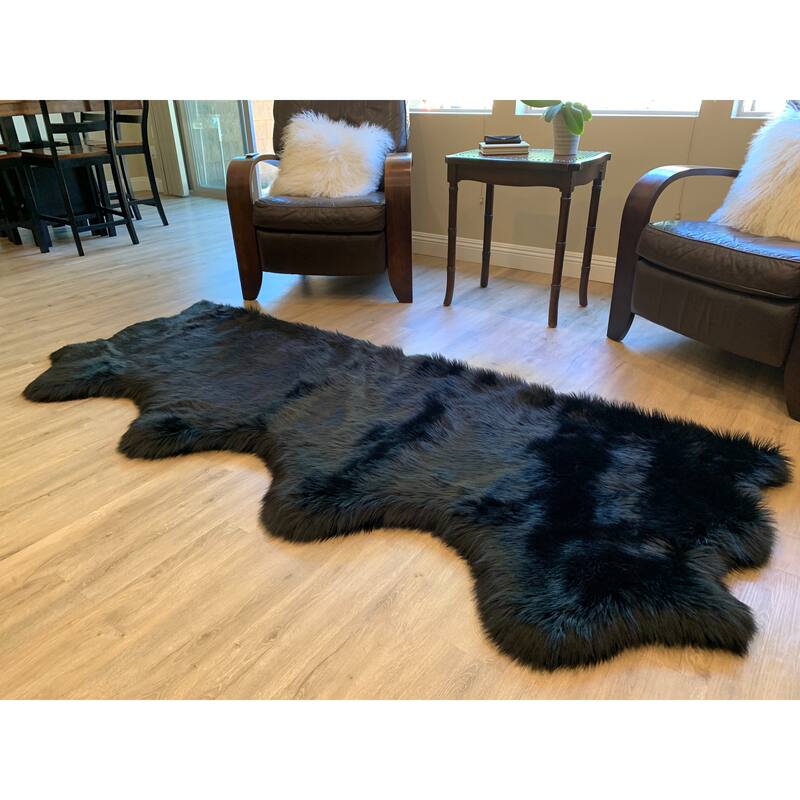 Highland Select Natural Long Wool Sheepskin 4 Pelt Shag Rug - 3' x 6'8"