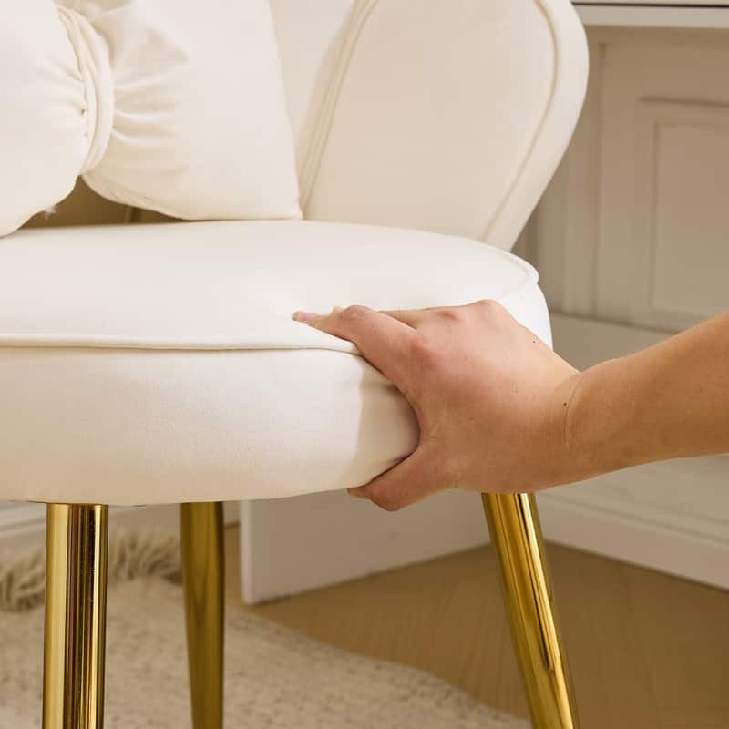 Scalloped Petal Velvet Accent Chair with Pillows