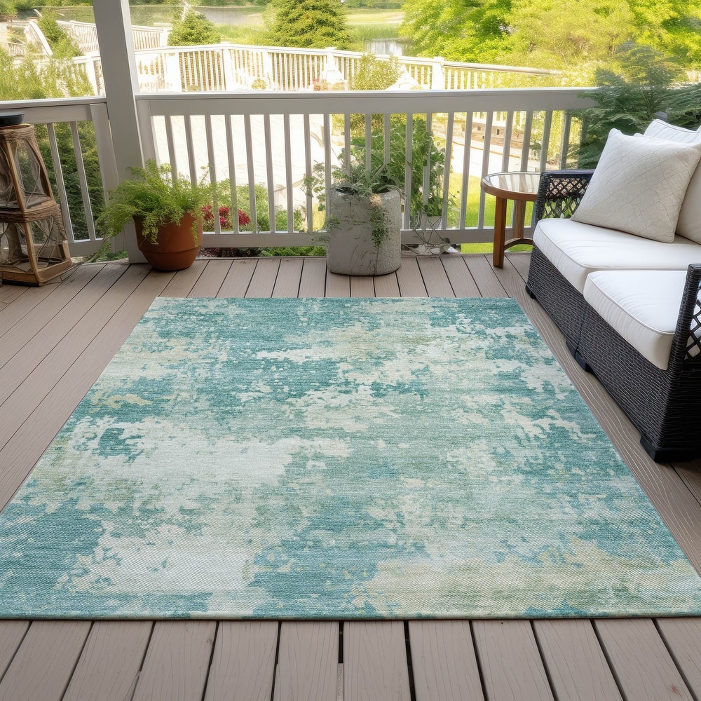 Machine Washable Indoor/Outdoor Contemporary Blend Chantille Rug