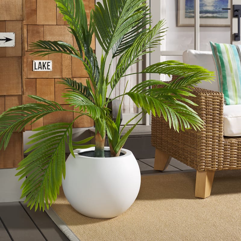 SAFAVIEH Outdoor Joslyn Black Planter - 16"W x 16"D x 13"H - White