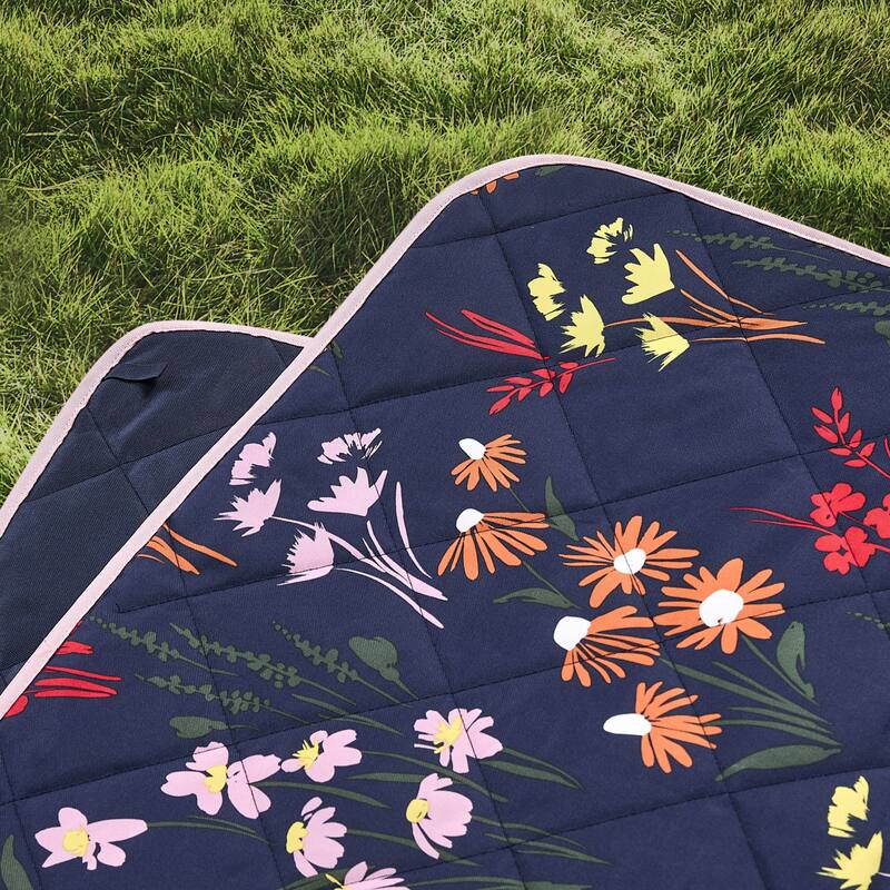 Hunter Outdoor Blanket Tote Bag