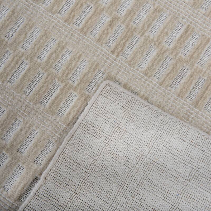 Alora Decor Pure Hand Loomed High/Low Geometric Rug