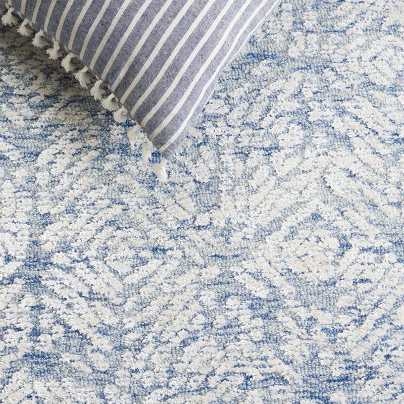 SAFAVIEH Handmade Glamour Isey Modern Wool & Viscose Rug