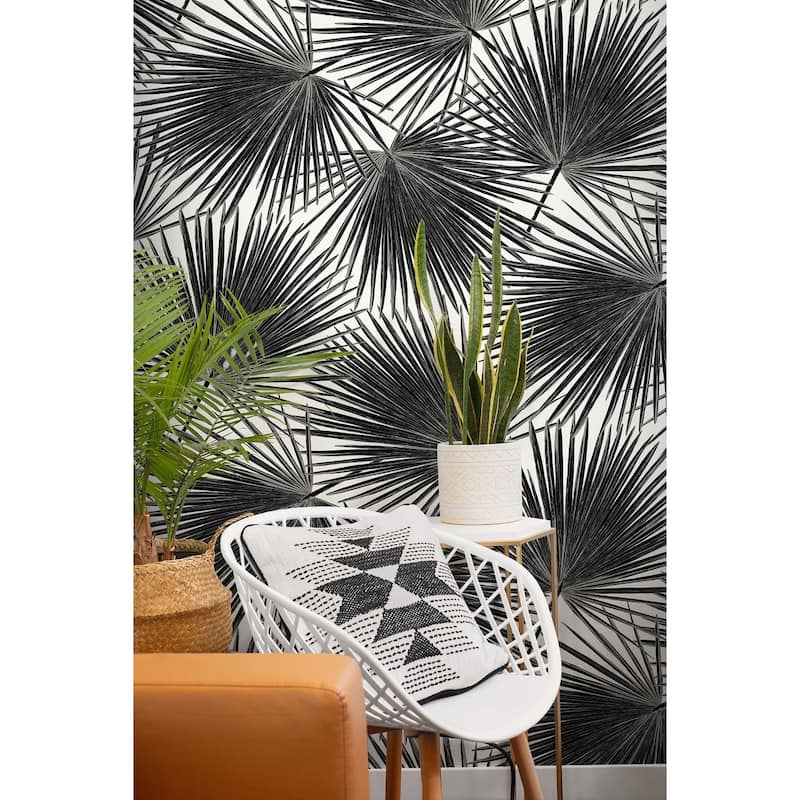 Seabrook Designs Haven Palm Prepasted Wallpaper - 20.9 in W x 33 ft. L