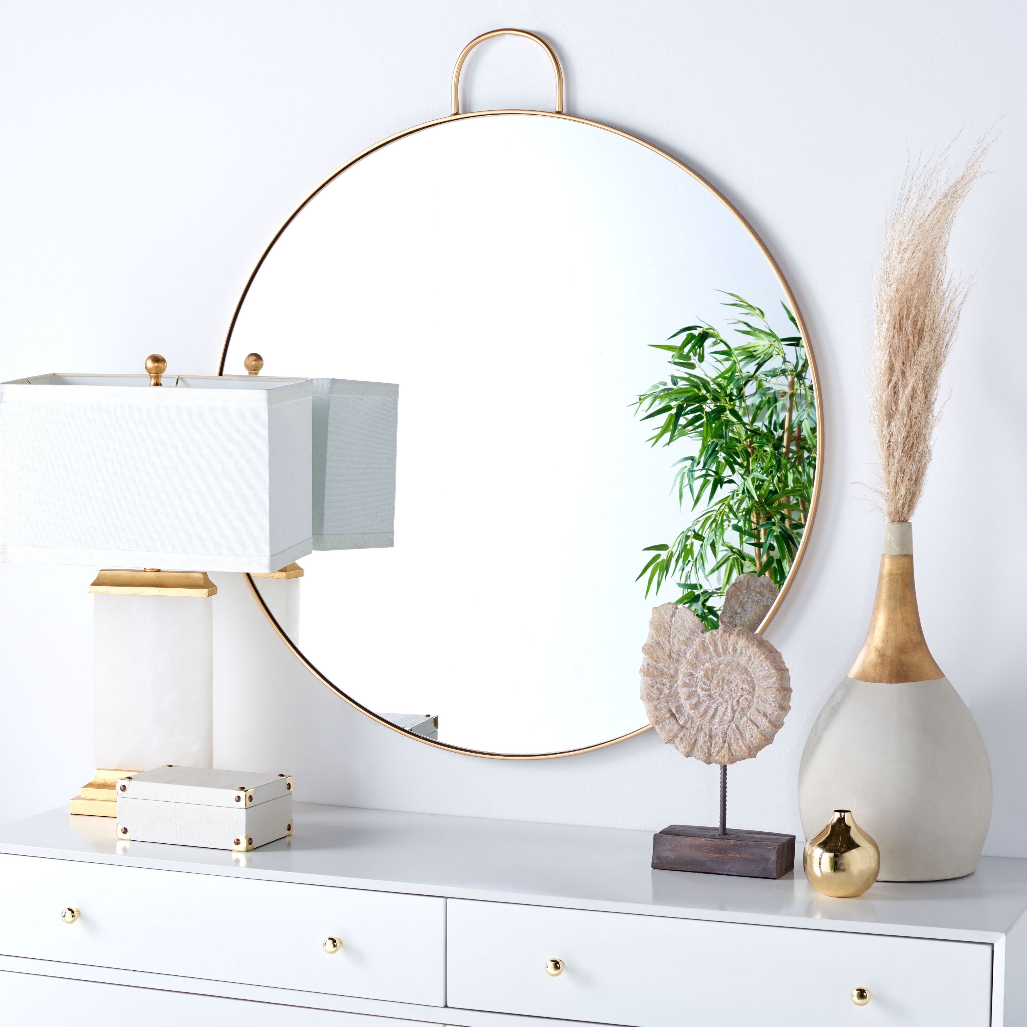 SAFAVIEH Carlisi 36-inch Round Mirror - 1"W x 36"D x 36"H