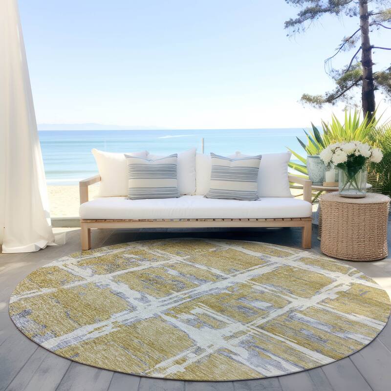 Machine Washable Indoor/ Outdoor Chantille Contemporary Abstract Rug - Gold - 8' x 8'