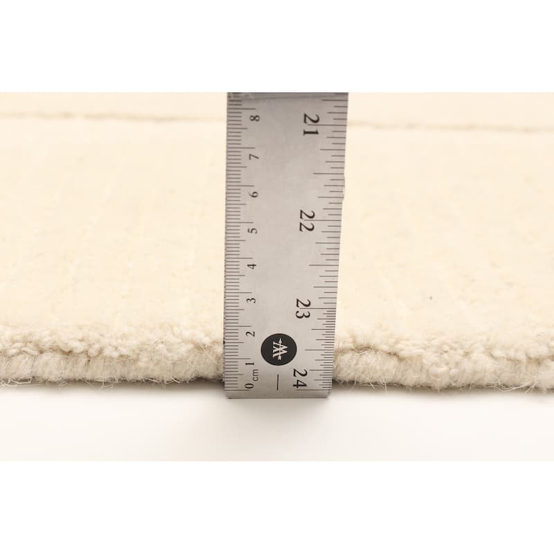 ECARPETGALLERY Hand Tufted Timeless Cream Wool Rug - 5'0 x 8'0