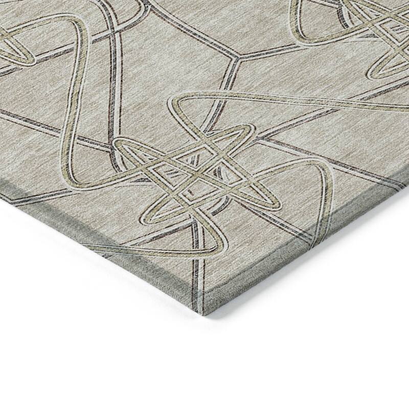 HomeRoots Geometric Contemporary Rectangle Outdoor Rug