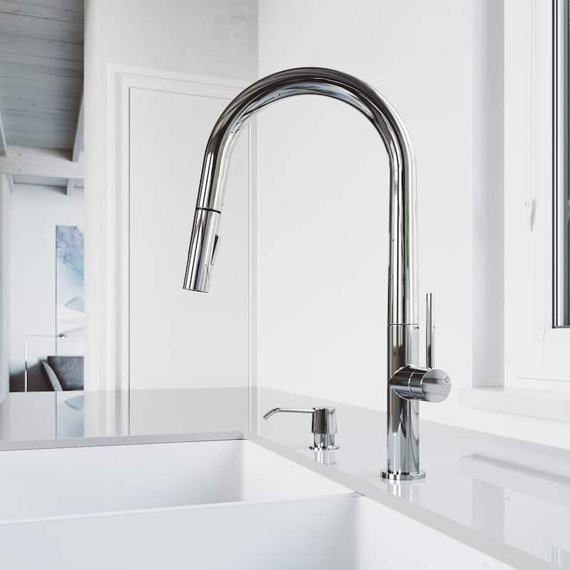 VIGO Greenwich 18" H Single Handle Pull-Down Sprayer Kitchen Faucet