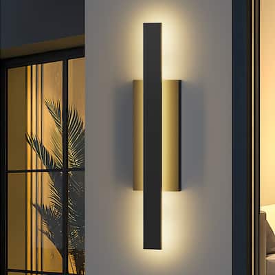 Black Aluminum Integrated LED Outdoor Wall Sconce