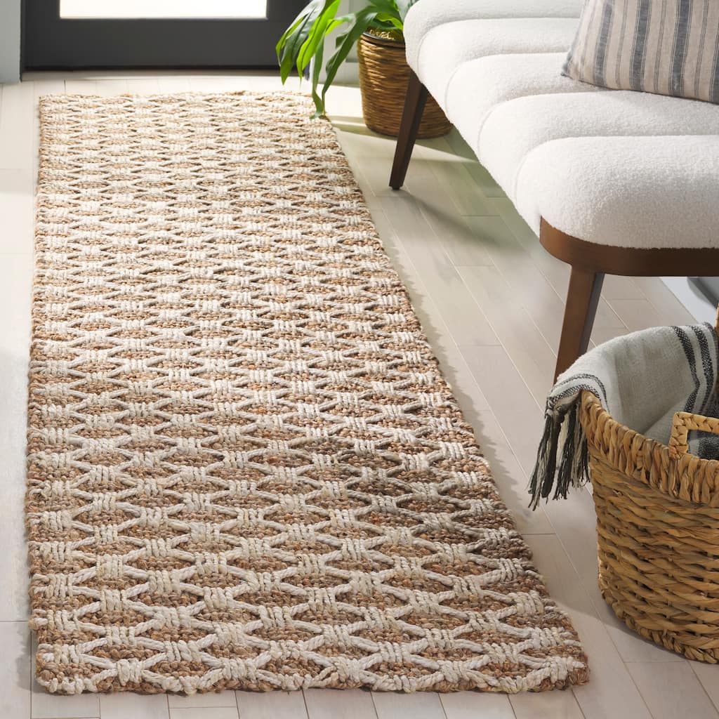 SAFAVIEH Handmade Natural Fiber Chigusa Farmhouse Jute Rug