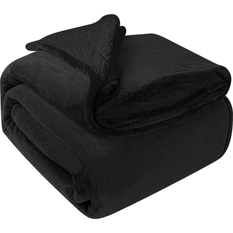 480GSM Sherpa Fleece Reversible Bed Blanket in Queen Size Bed Bath