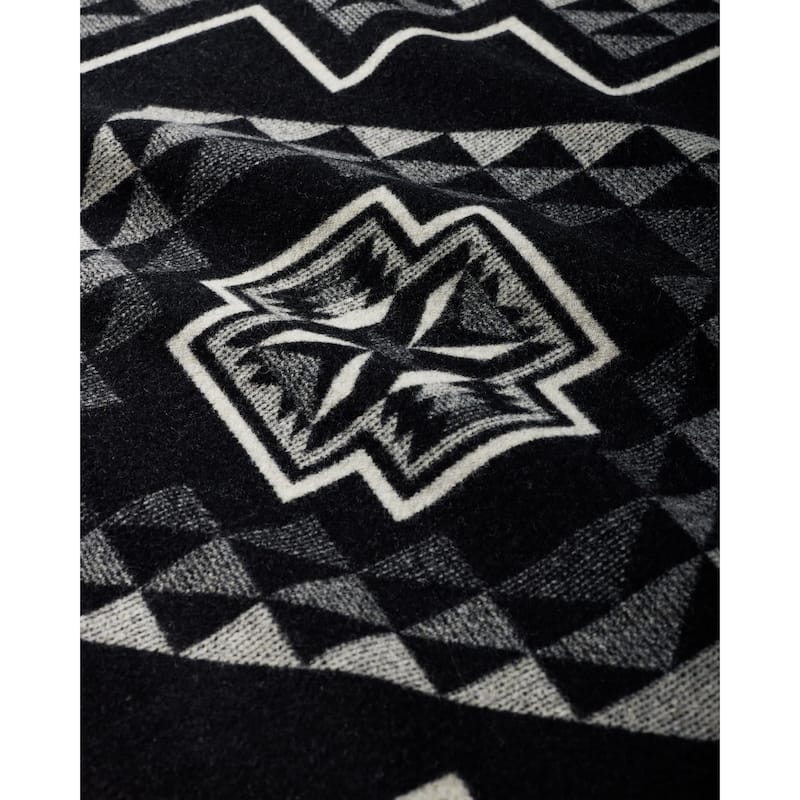 Pendleton Oxbow Throw Blanket