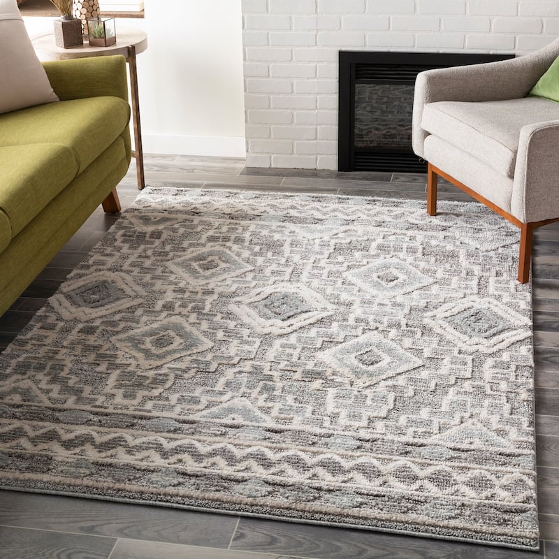Artistic Weavers Mandi Cozy Southwestern Area Rug - 5' 3" x 7' 3" - Grey