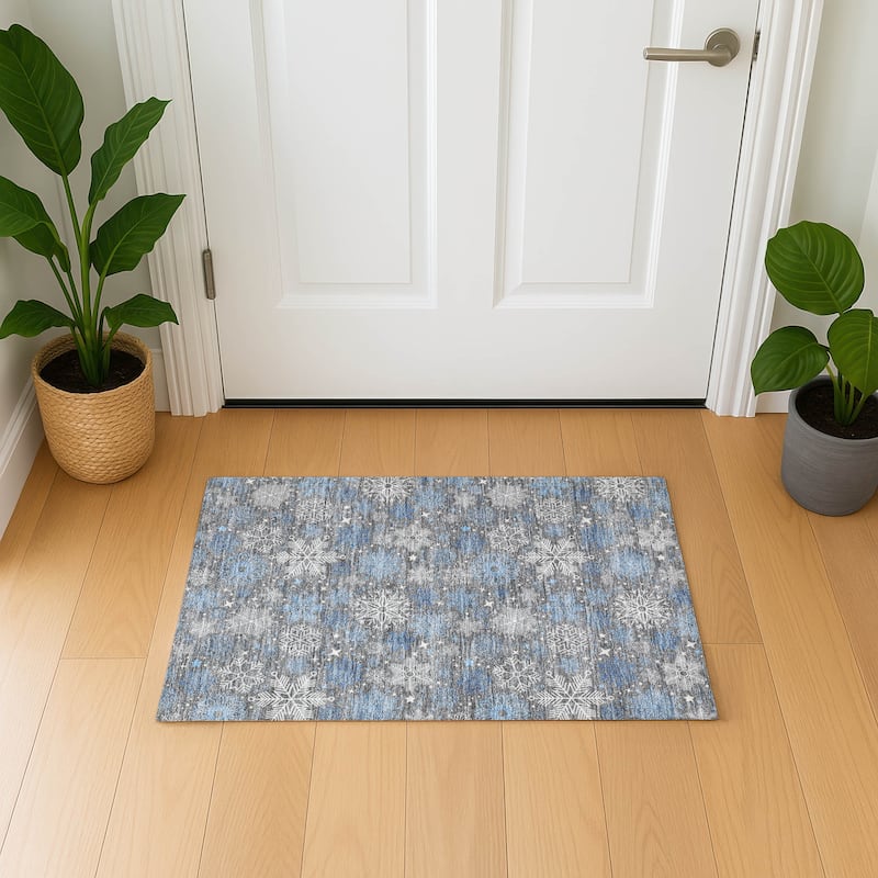 Premium Washable Super Soft Winter Snowflake Mayfield Rug - Gray - 1'8" x 2'6"