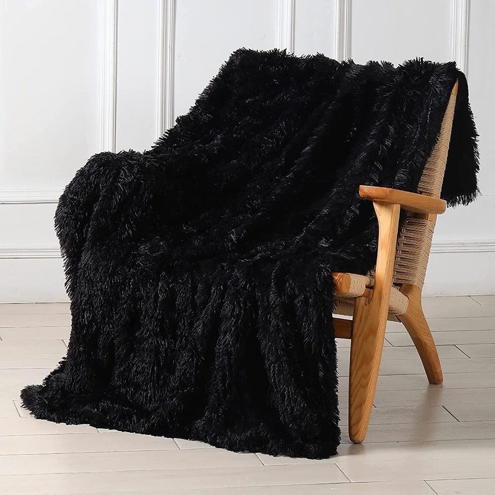 Twin Size Faux Fur Blanket Reversible Fuzzy Lightweight Black
