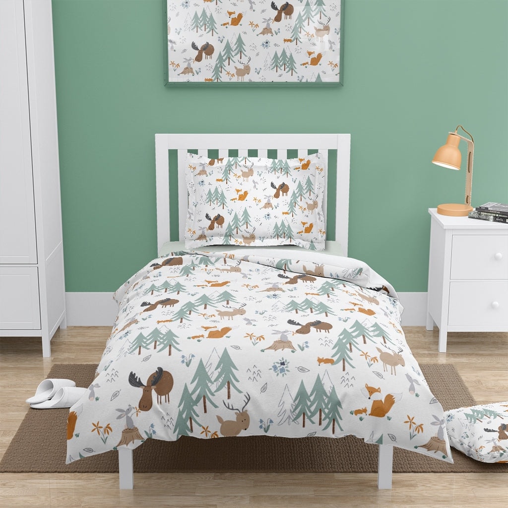 Laural Home Outdoor Critters Camping Comforter Twin