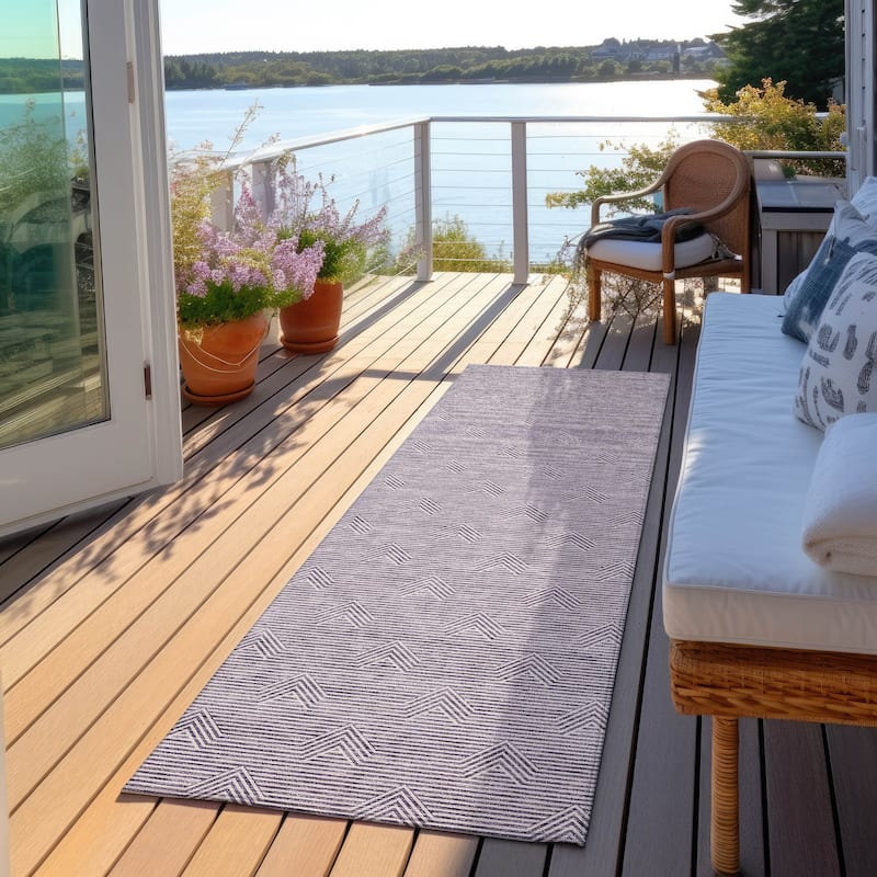 Machine Washable Indoor/ Outdoor Chantille Contemporary Stripe Rug - Purple - 2'3" x 7'6"