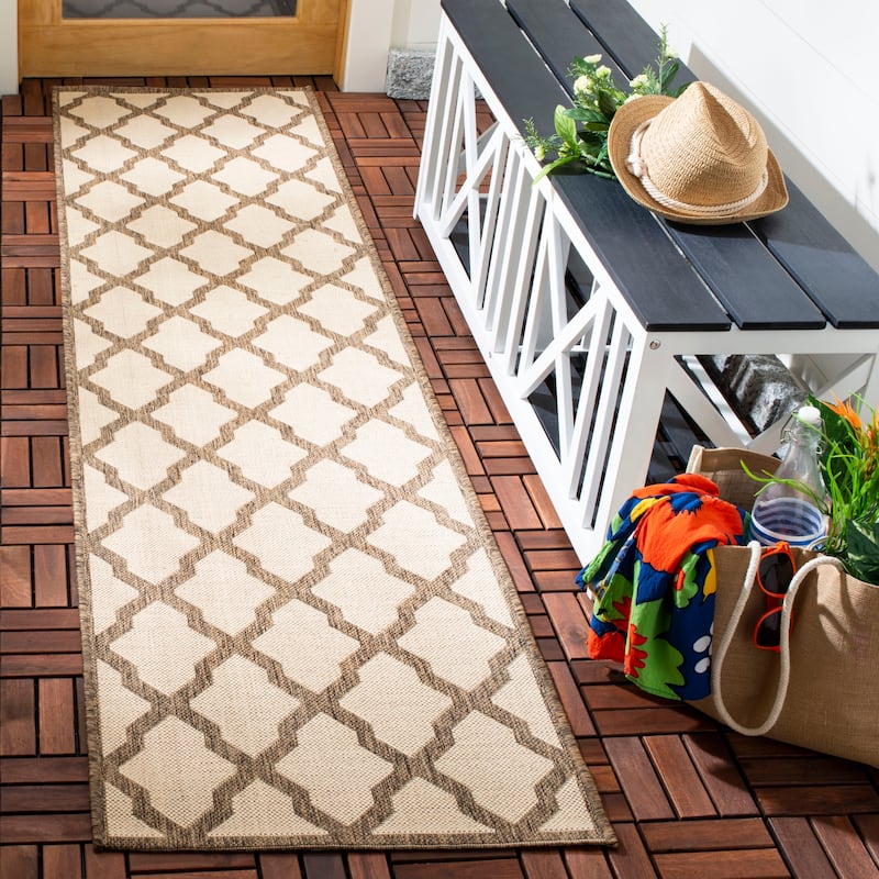 SAFAVIEH Beach House Petrona Indoor/ Outdoor Waterproof Patio Backyard Rug