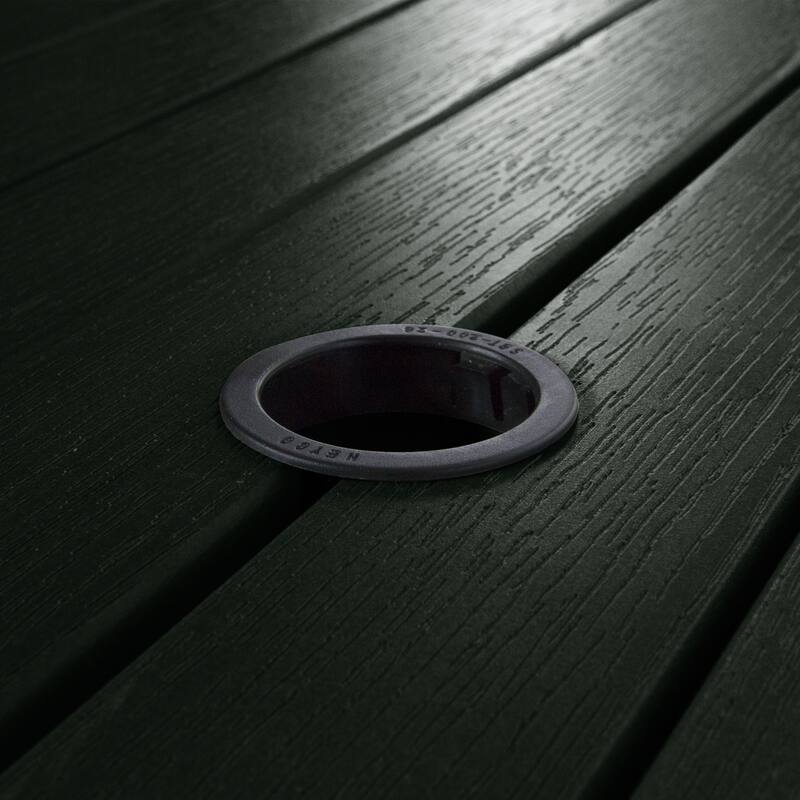 Highwood Commercial Grade 48" Round Dining Height Table