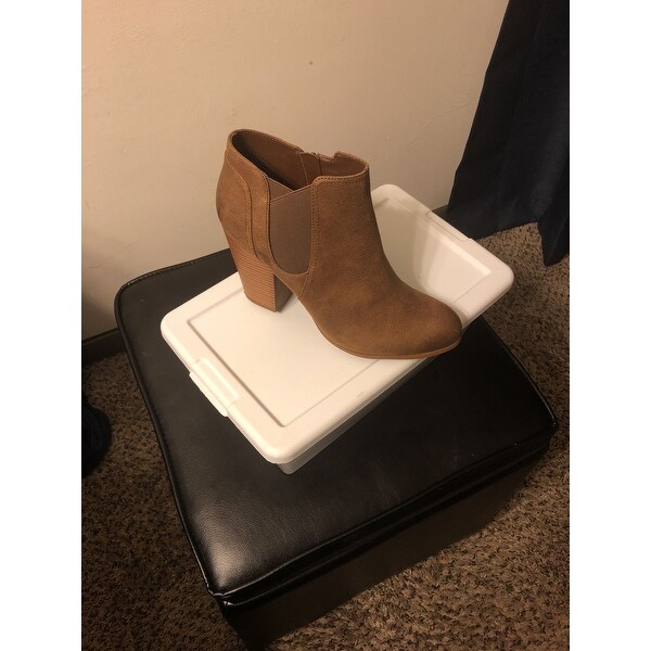 fergalicious passport bootie black