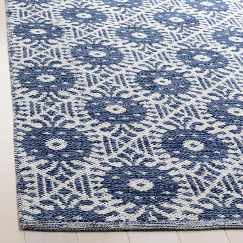 SAFAVIEH Handmade Flatweave Montauk Cesira Casual Cotton Rug
