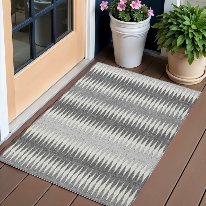 Gray And Ivory Striped Washable Indoor Outdoor Area Rug - 3' x 5' - 3' x 5' - Grey/Ivory