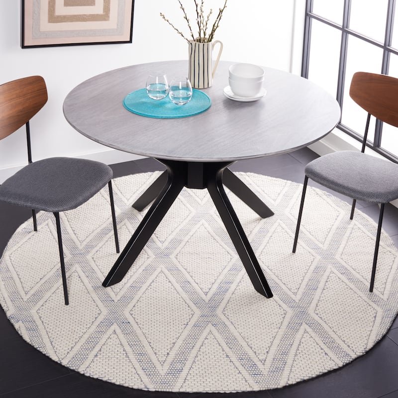 SAFAVIEH Handmade Marbella Juliet Trellis Wool Rug