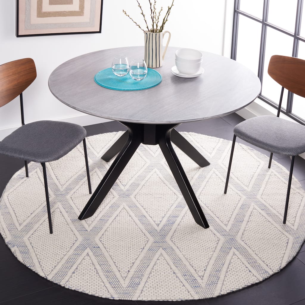 SAFAVIEH Handmade Marbella Juliet Trellis Wool Rug
