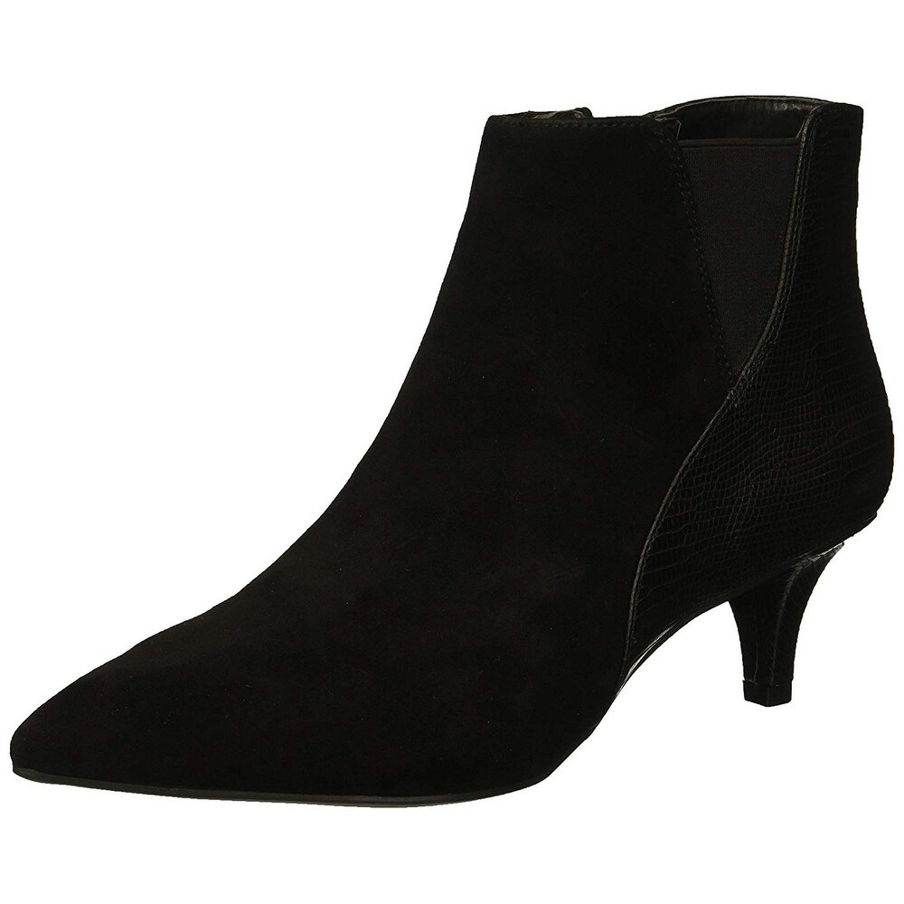 bandolino women's lappo ankle boot