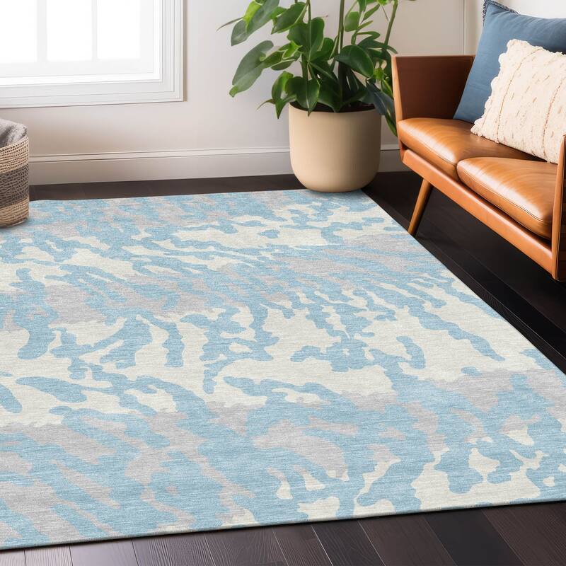 Machine Washable Indoor/ Outdoor Chantille Animal Print Abstract Rug