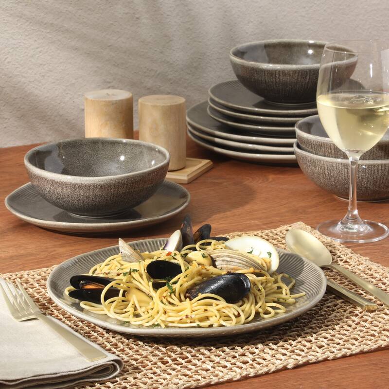 Gibson Elite Sandy Pines Stoneware Plates and Bowls Set - 12 Piece Reactive Glaze Dinnerware Set - Service for 4