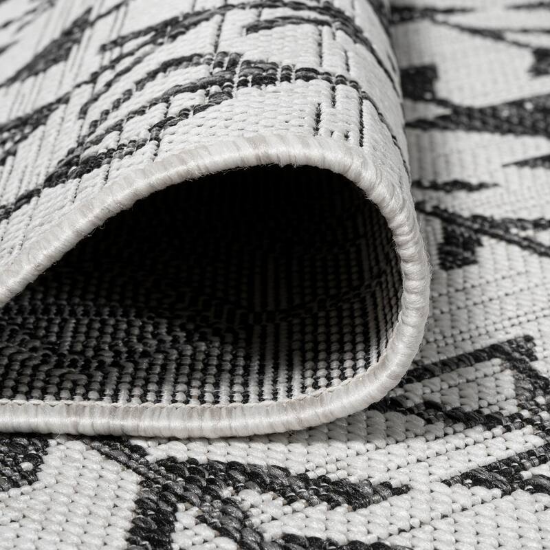 JONATHAN Y Sukie Bohemian Geometric Indoor/Outdoor Area Rug