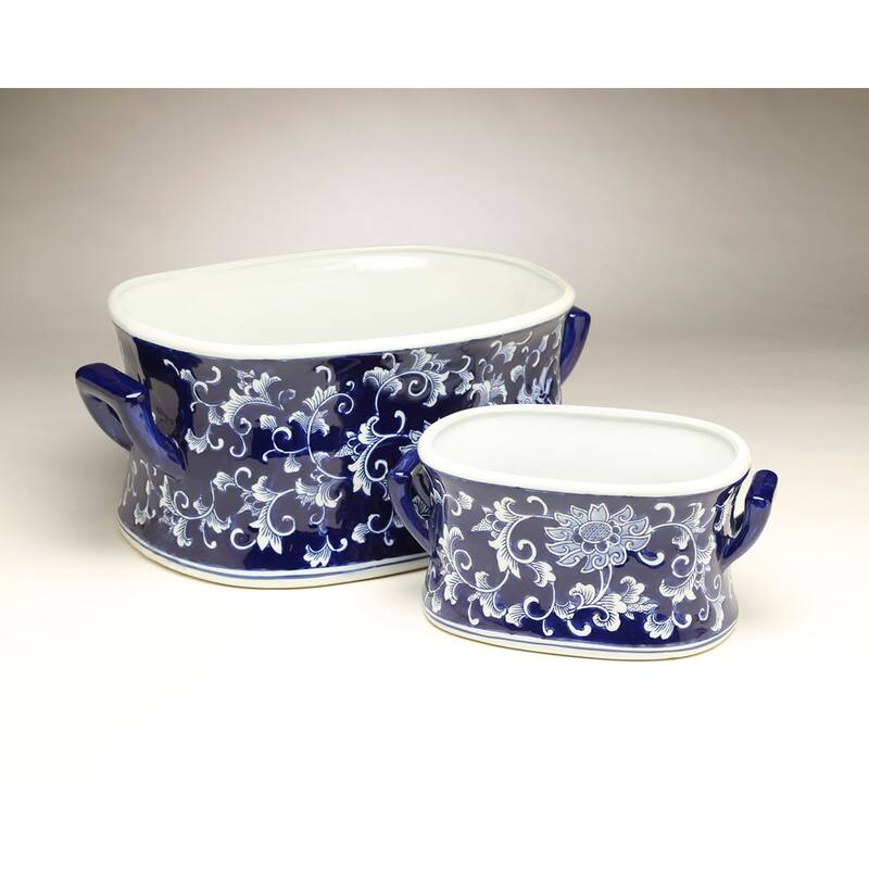 Aa Importing 59941 Set Of 2 Blue & White Foot Baths - 5.75 X 12 X 8.25 inches