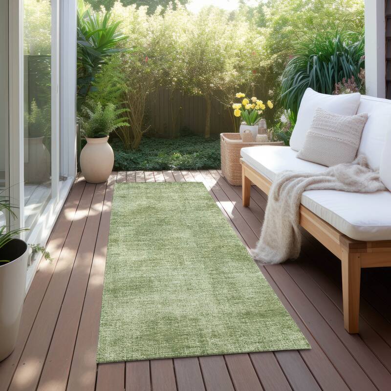 Machine Washable Indoor/ Outdoor Simple Solid Chantille Rug - Green - 2'3" x 7'6"