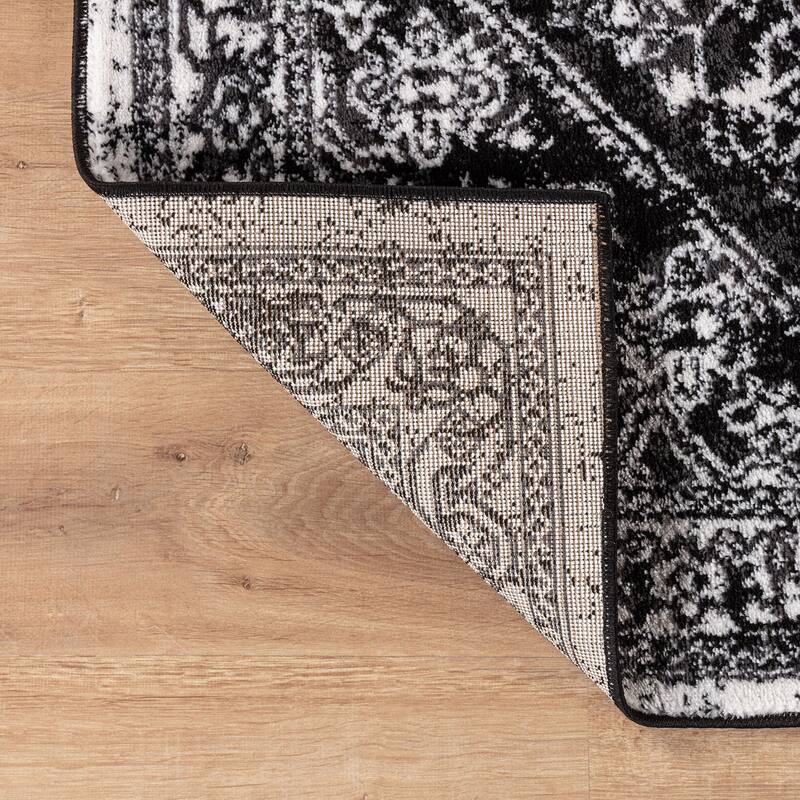 Black Ivory Vintage Medallion Stylish and Durable Area Rug