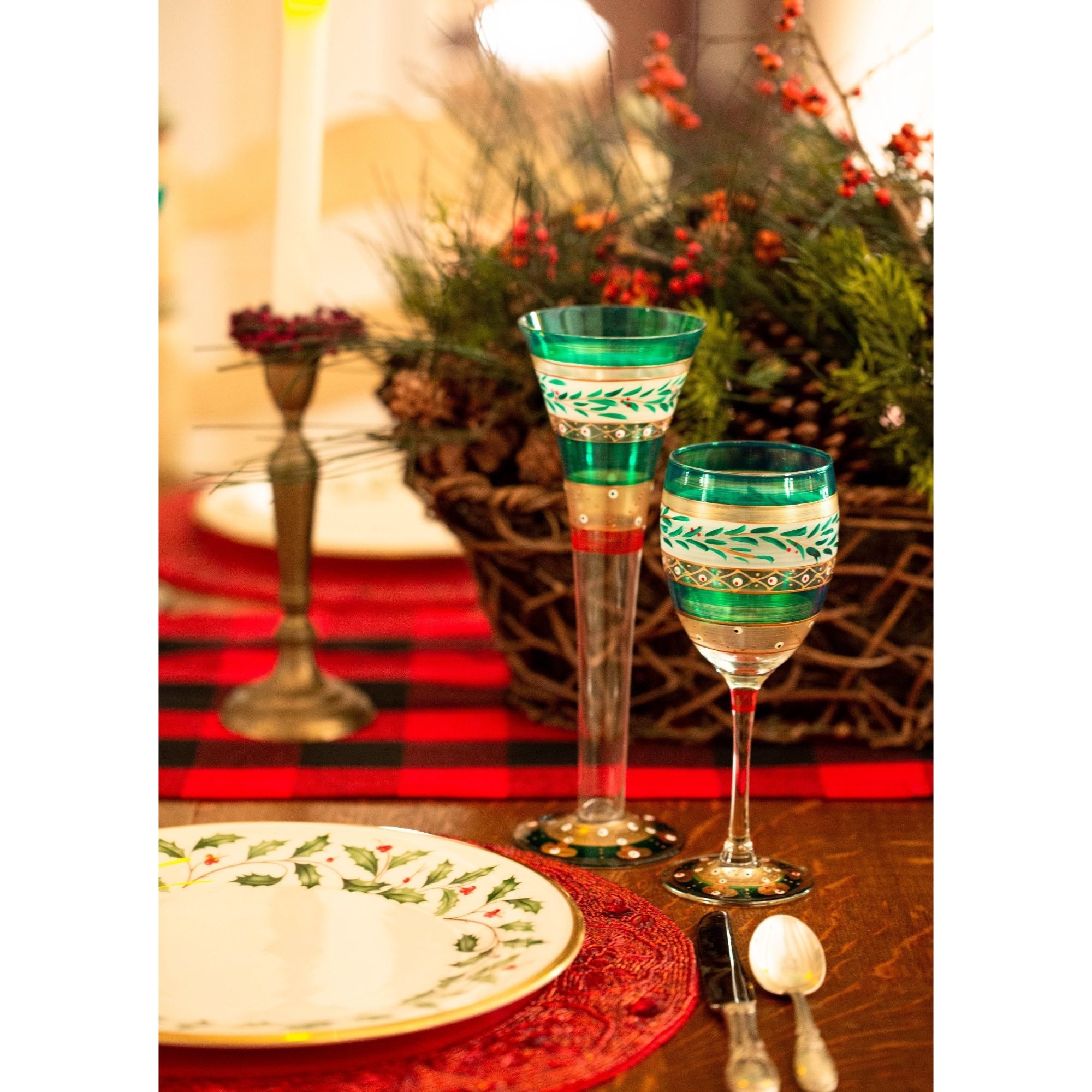 Set of 2 Mosaic Christmas Garland Hand Painted Martini Drinking Glass