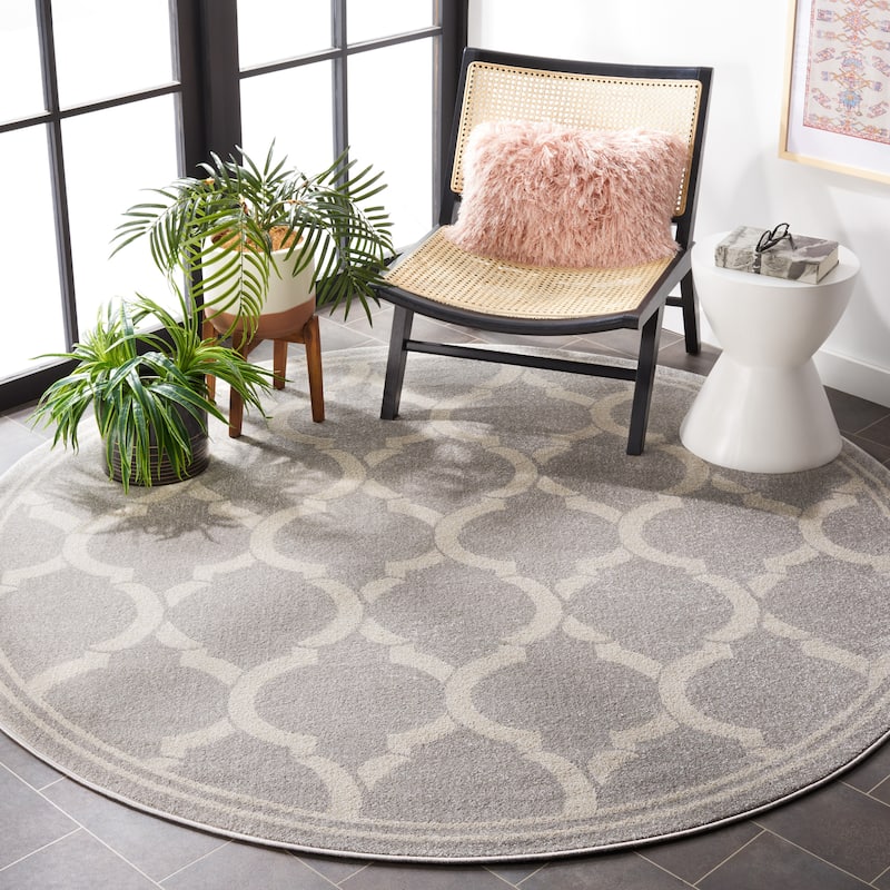 SAFAVIEH Amherst Huynh Modern Rug