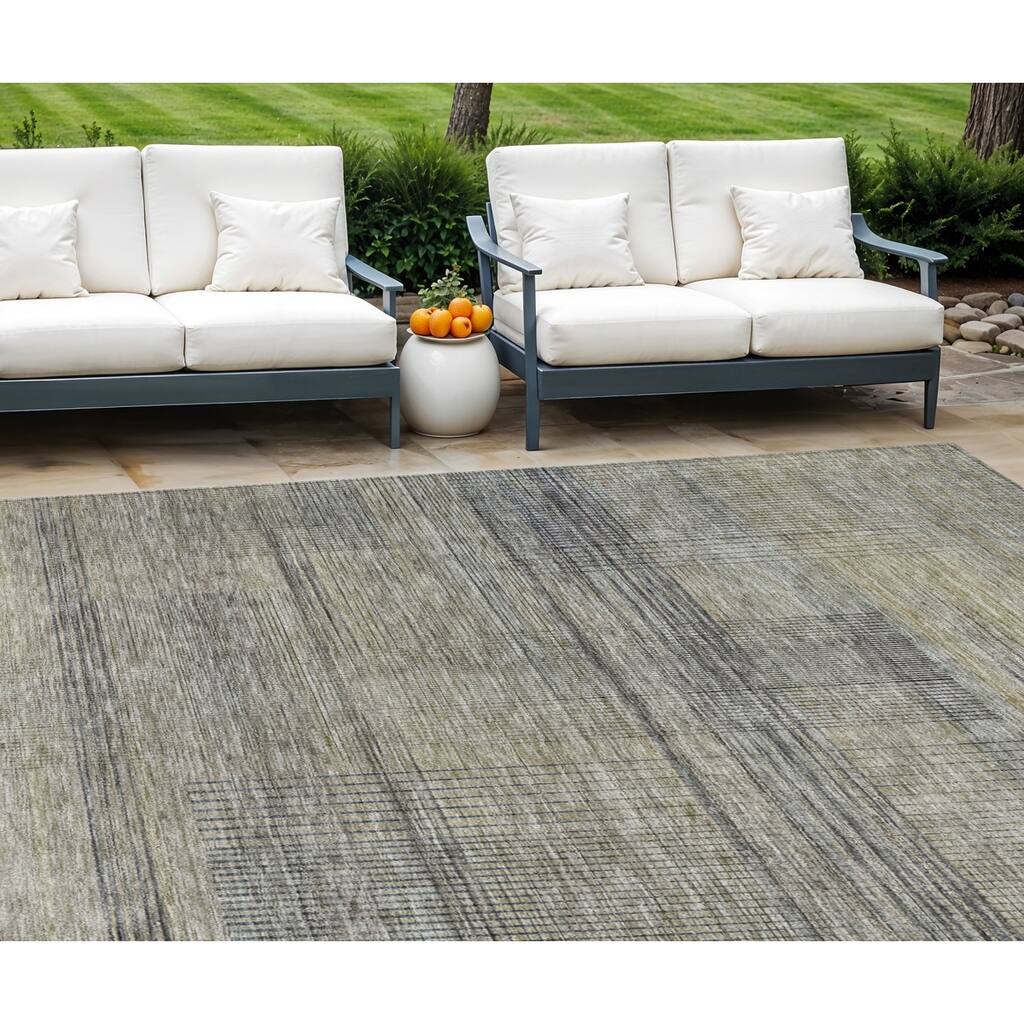 HomeRoots Striped Transitional Rectangle Outdoor Rug