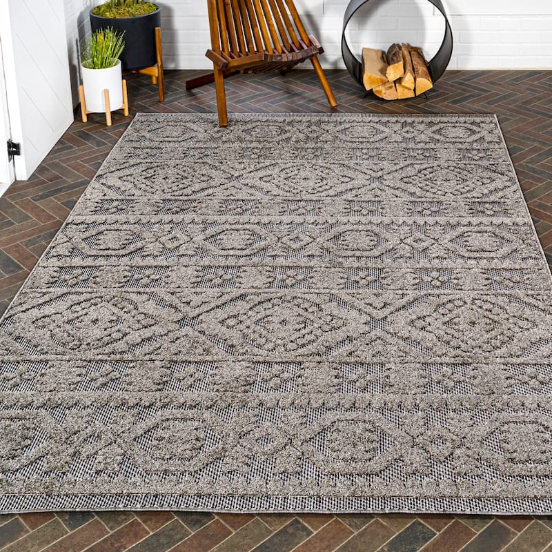 JONATHAN Y Jordan High-Low Pile Mediterranean Tile Indoor/Outdoor Area Rug
