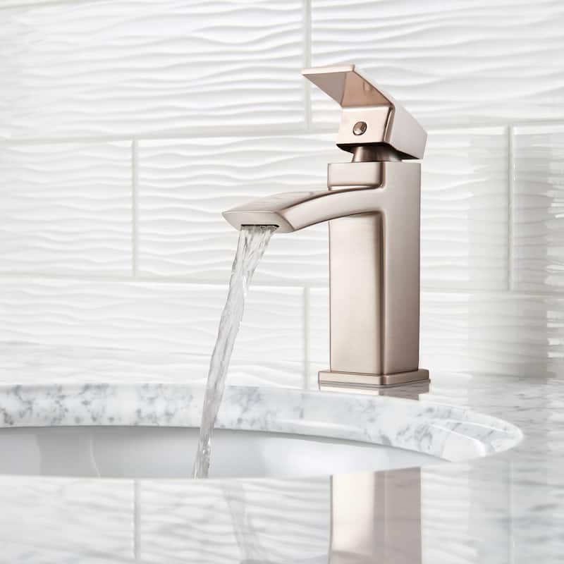 Pfister Kenzo Single Hole Bathroom Faucet with Metal Pop-Up Assembly
