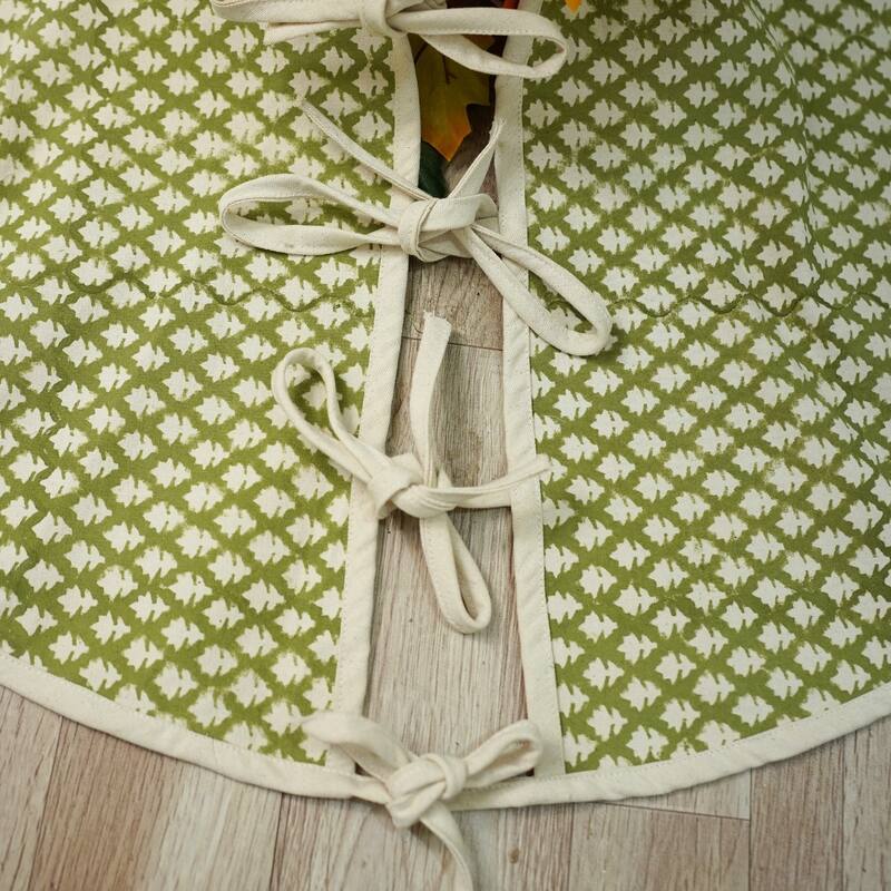 Fabdivine Cotton Christmas Tree Skrit Office Decor Block Print Holiday Gift - 24" - Pink City- Green - Rustic/Modern & Contemporary/Farmhouse